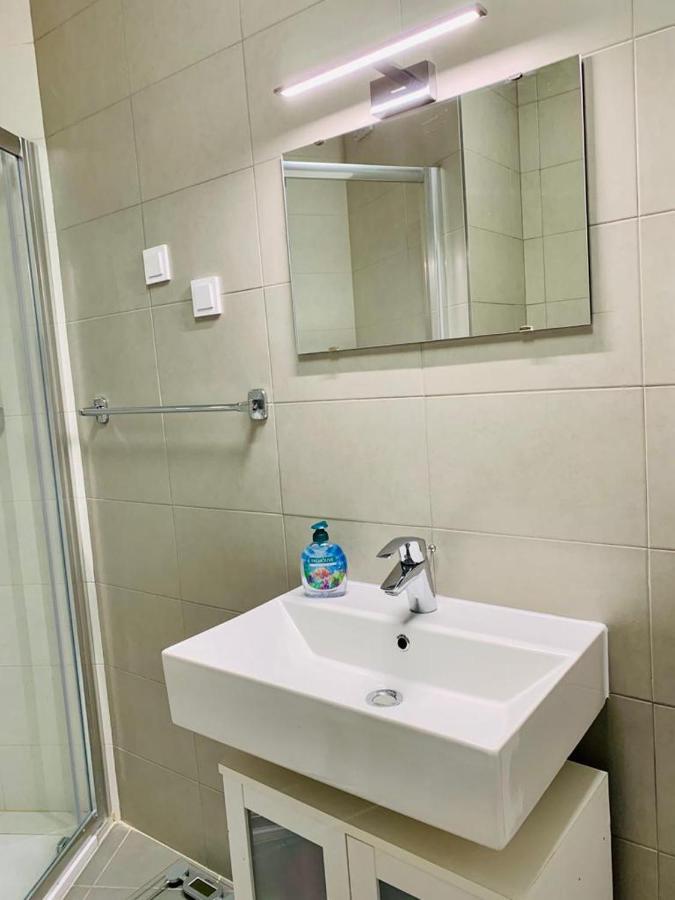 Apartment Alexandra เปรมันตูรา ภายนอก รูปภาพ
